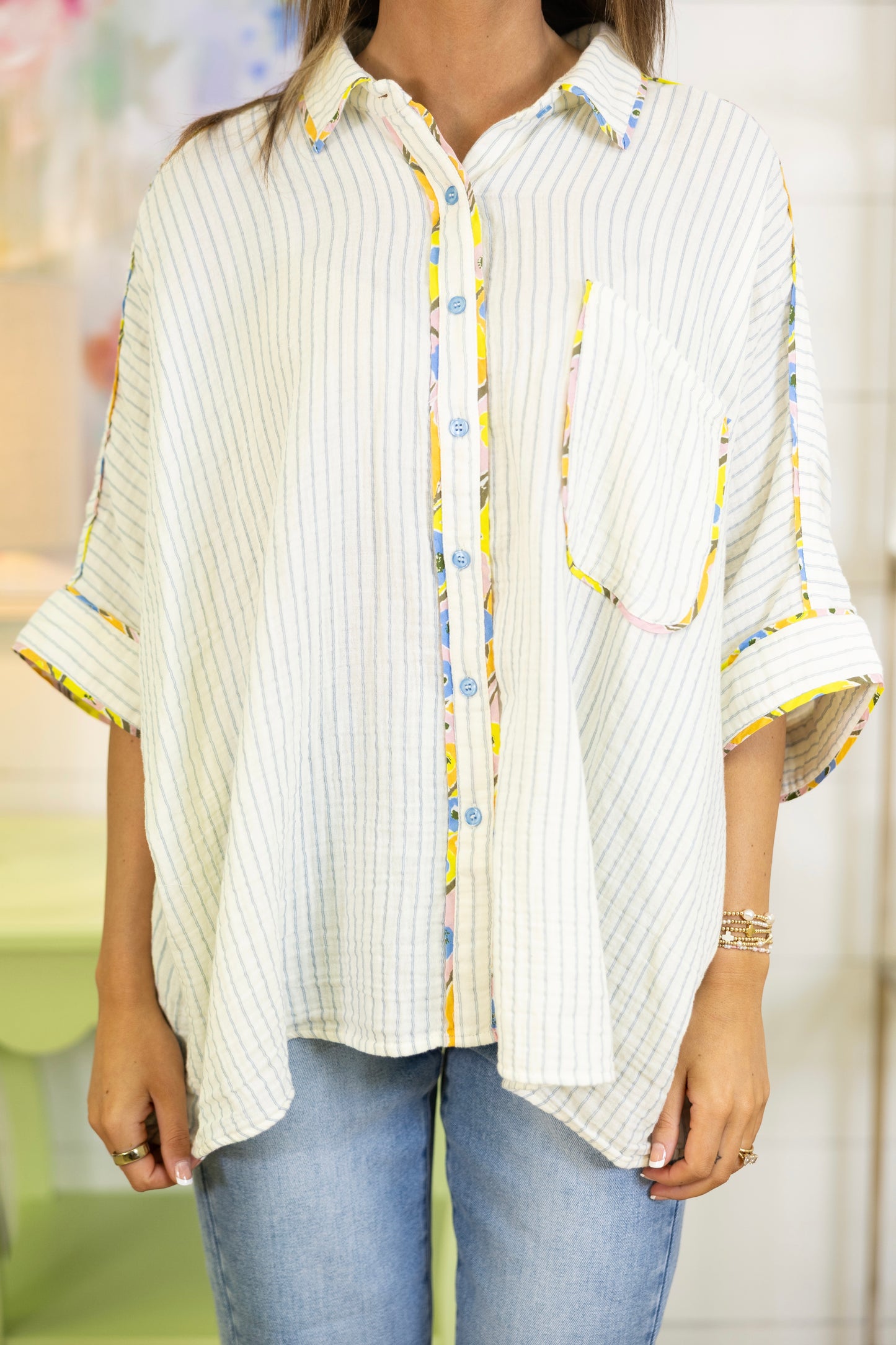 Day Off Button-Down Tunic-Short Sleeves-Easel-The Village Shoppe, Women’s Fashion Boutique, Shop Online and In Store - Located in Muscle Shoals, AL.