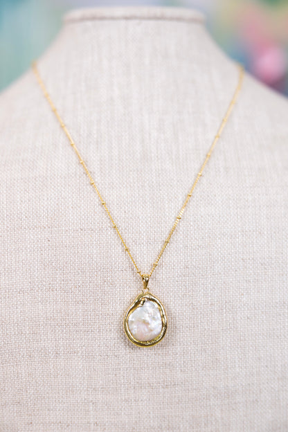 The Maris Pearl Pendant Necklace-Necklaces-The Village Shoppe-The Village Shoppe, Women’s Fashion Boutique, Shop Online and In Store - Located in Muscle Shoals, AL.