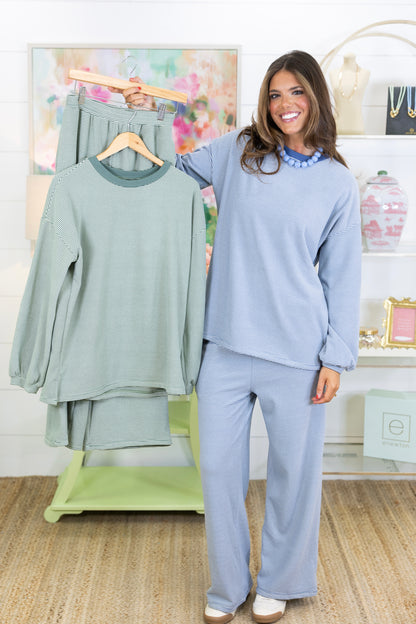 Off Duty Striped Set