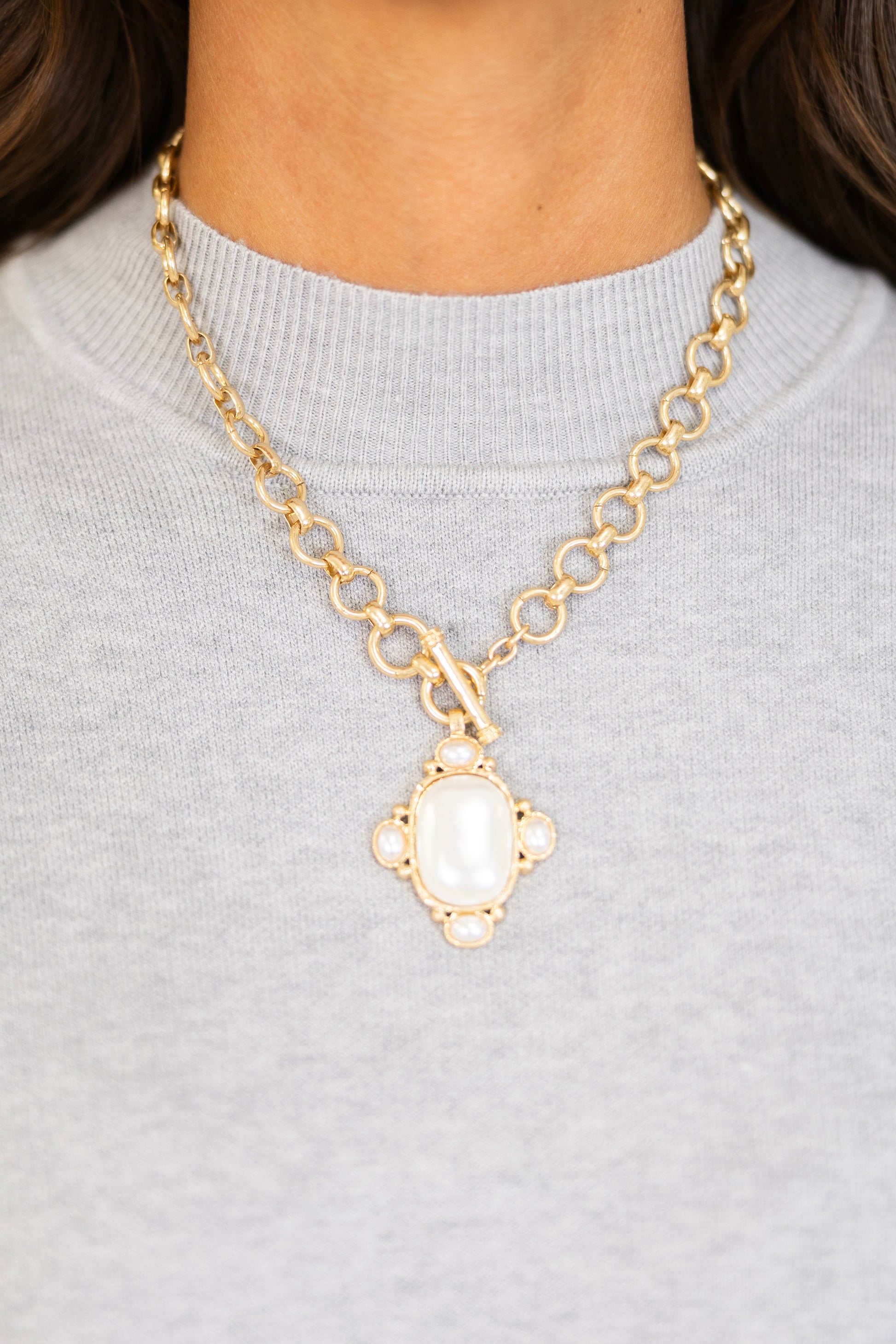 All That Glimmers Necklace-Necklaces-Golden Stella-The Village Shoppe, Women’s Fashion Boutique, Shop Online and In Store - Located in Muscle Shoals, AL.