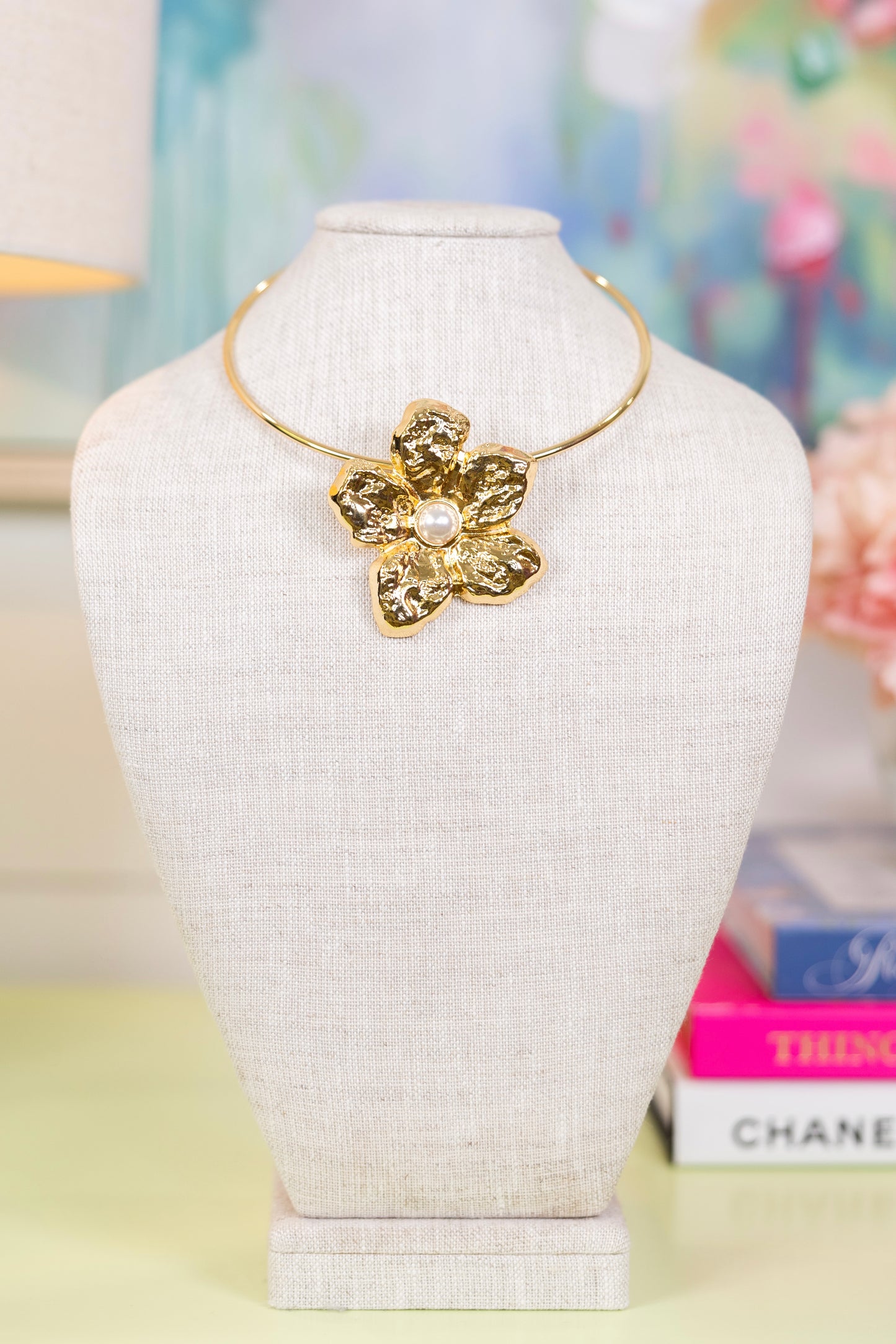 Flower Power Pendant Choker-Necklaces-Golden Stella-The Village Shoppe, Women’s Fashion Boutique, Shop Online and In Store - Located in Muscle Shoals, AL.