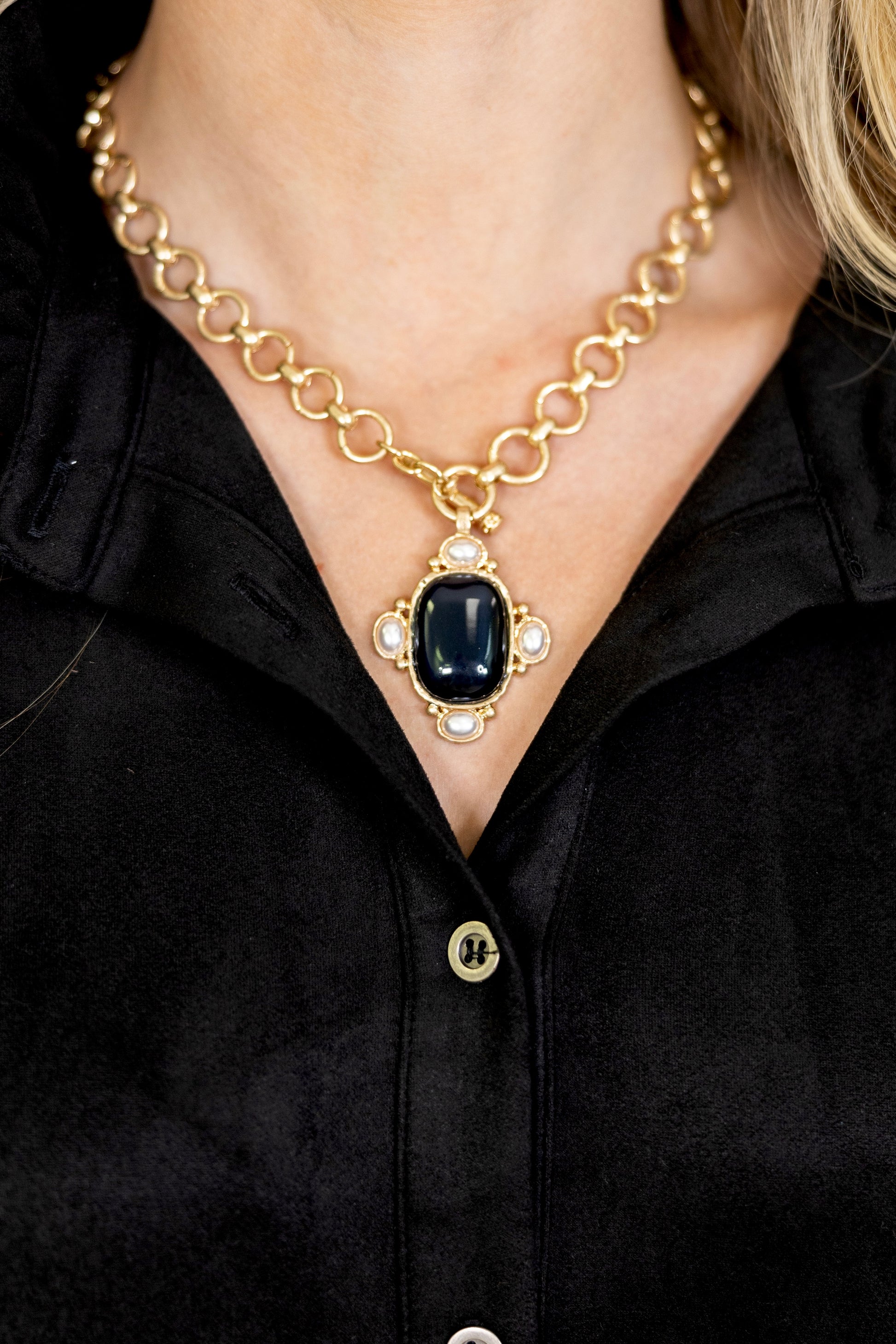 All That Glimmers Necklace-Necklaces-Golden Stella-The Village Shoppe, Women’s Fashion Boutique, Shop Online and In Store - Located in Muscle Shoals, AL.